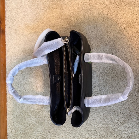 Kate Spade New York Laurel Way Evangelie Satchel in black saffiano leather NWT - Picture 4 of 10